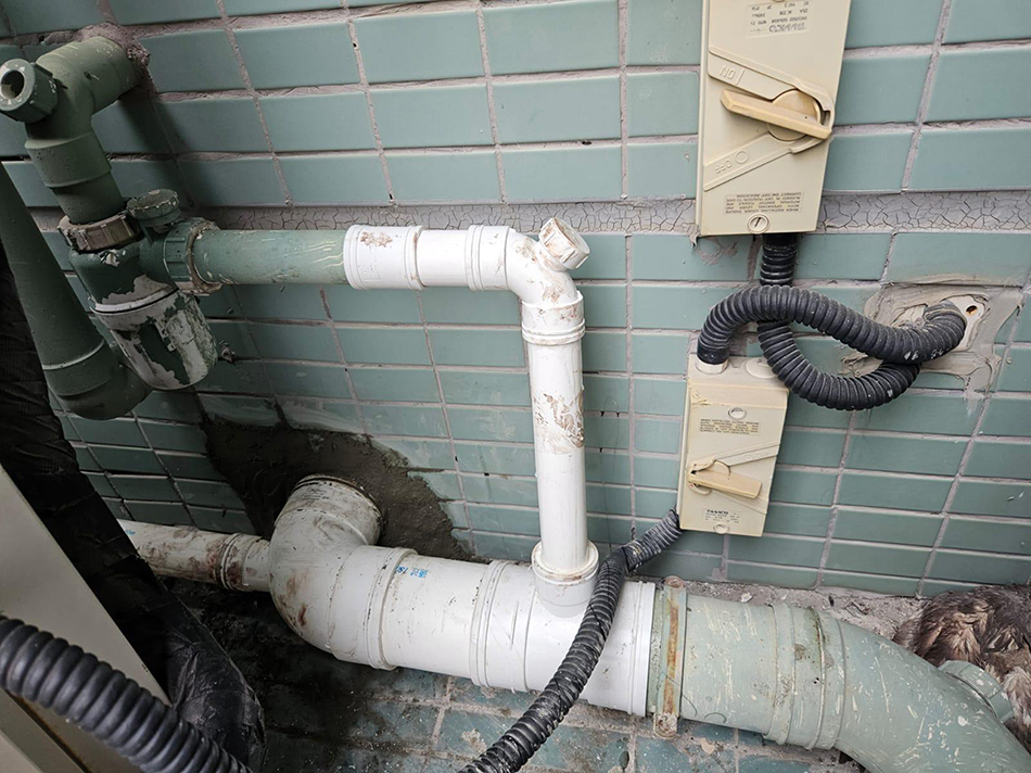 更換大廈去水渠-Water-pipe-replacement-維修外牆渠漏水-換外牆隔氣-排水渠-雨水渠-污水渠-屎渠-換喉搭棚價錢-外牆水喉維修-換渠工程42